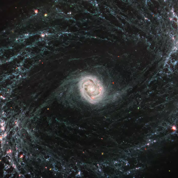 Mejores imágenes del telescopio James Webb en 2023: NGC 1433