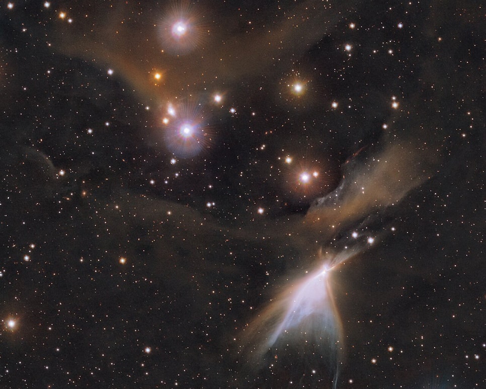 Chamaeleon I, HH 909 A en Camaleón, a 1.240 años luz. Imagen en infrarrojo.