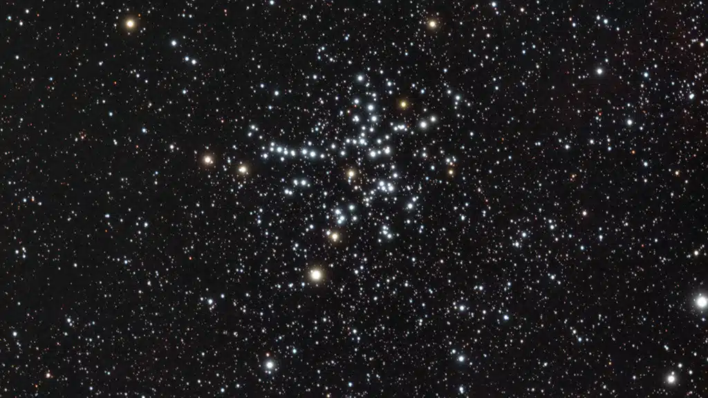 Imagen de la Estrella de Mar (M38), en Auriga.