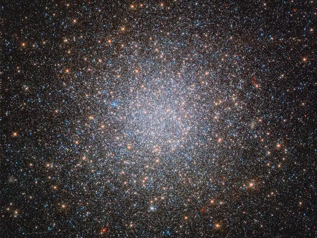 NGC 2419, cúmulo globular "Vagabundo Intergaláctico".