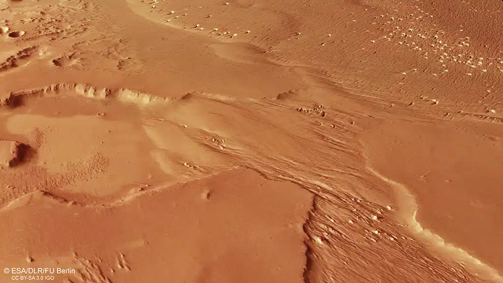 Agua en Marte: Vista del MFF desde la Cámara Estéreo de Alta Resolución de Mars Express.