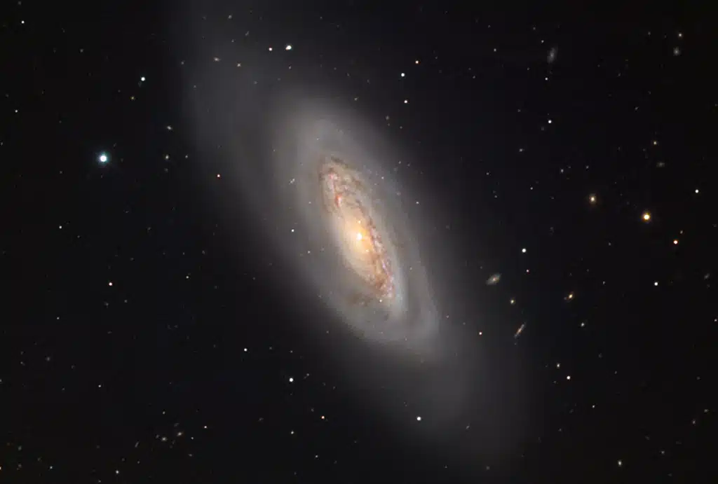 M90, galaxia.
