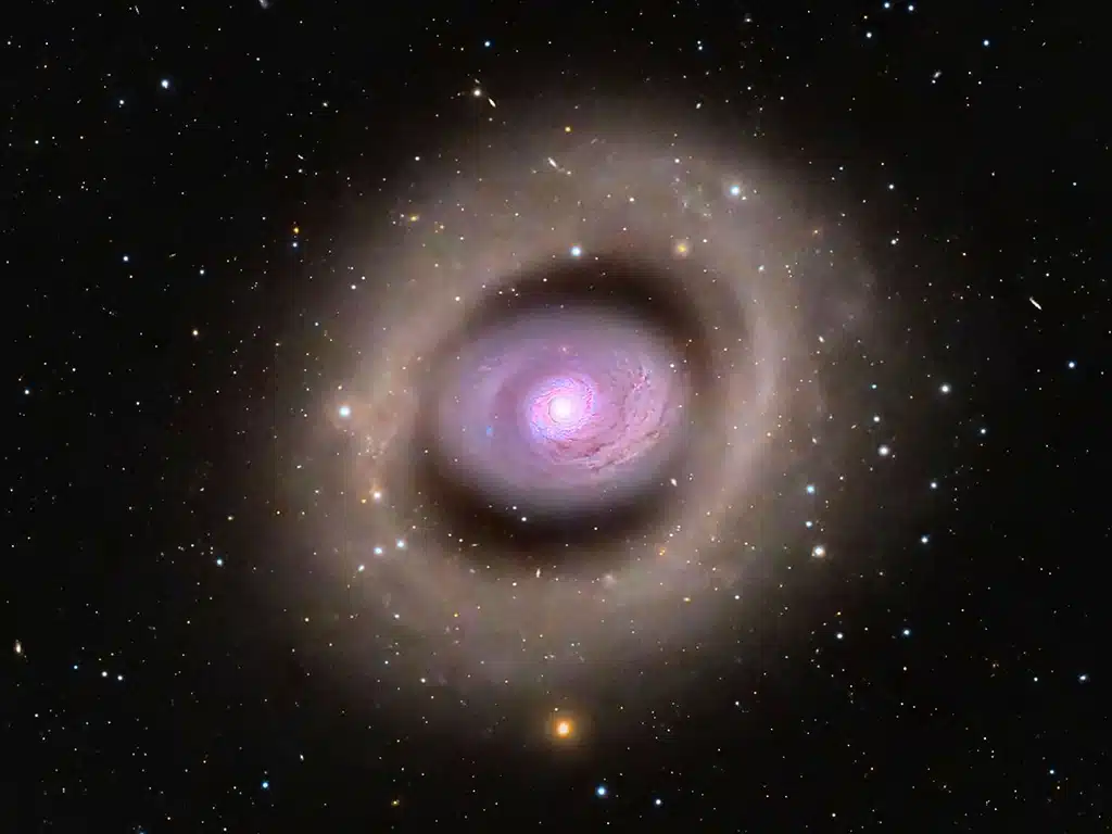 M94, galaxia.
