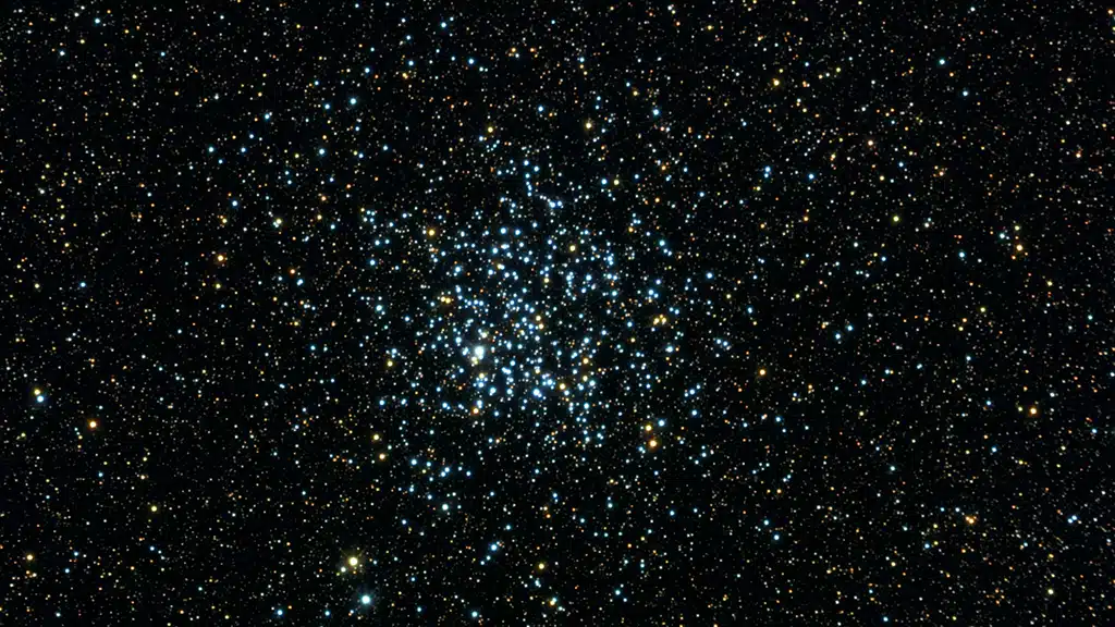 M11 (NGC 6705) (Mel 213), cúmulo "Pato Salvaje".