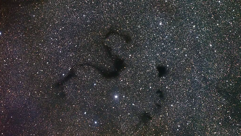 Barnard 72, nebulosa oscura "Serpiente".