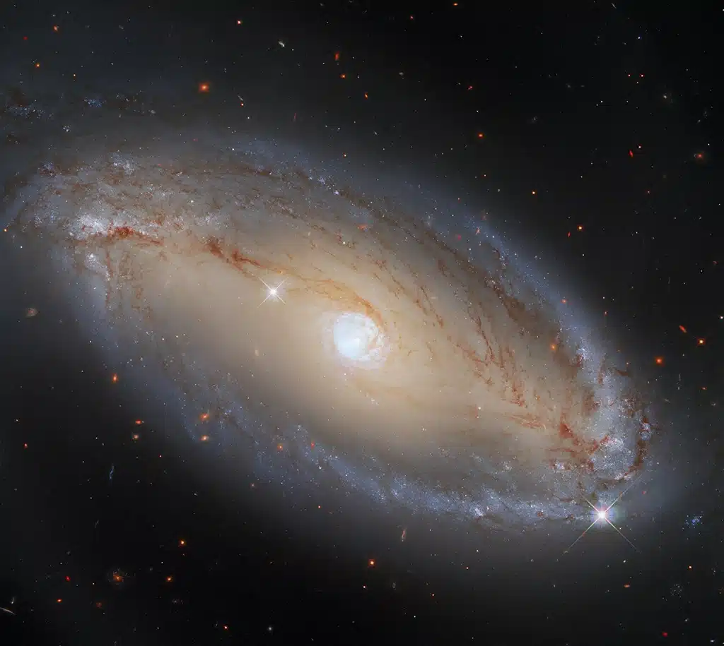 NGC 5728, galaxia.