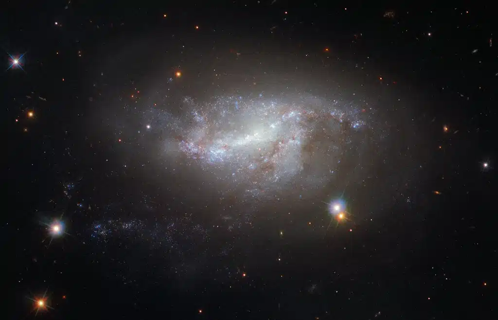 NGC 5917, galaxia.