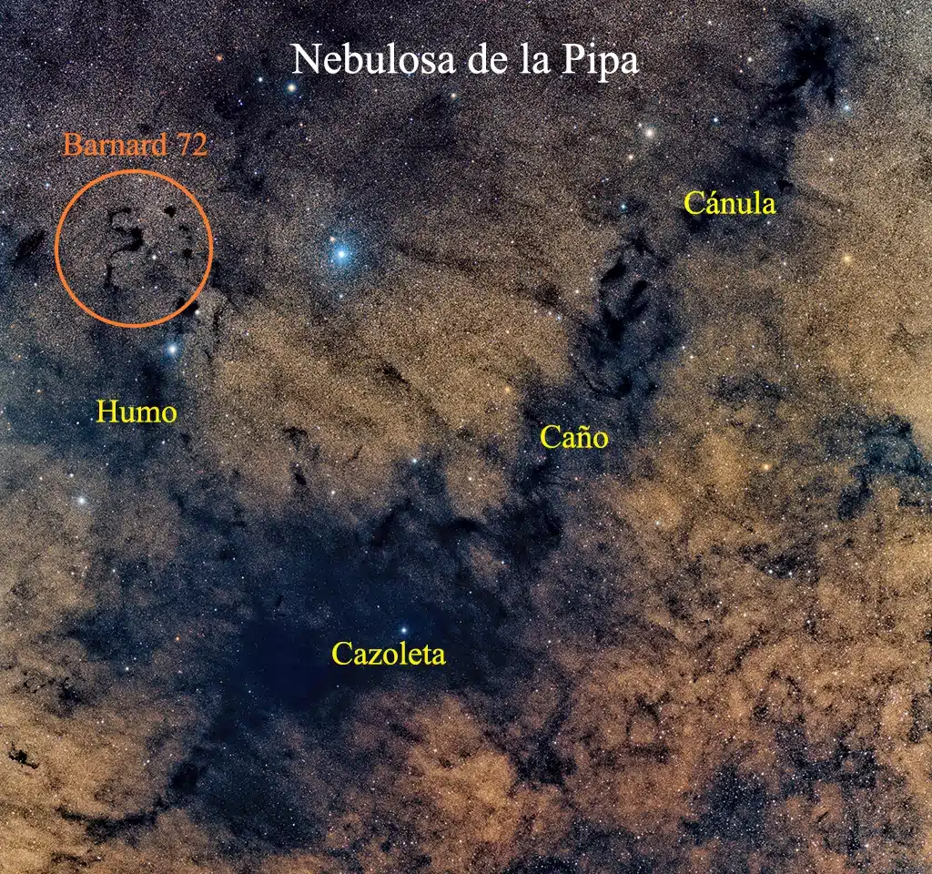 La Nebulosa de la Pipa es parte del complejo de nebulosas oscuras de Ofiuco, ubicado a unos 450 años luz.