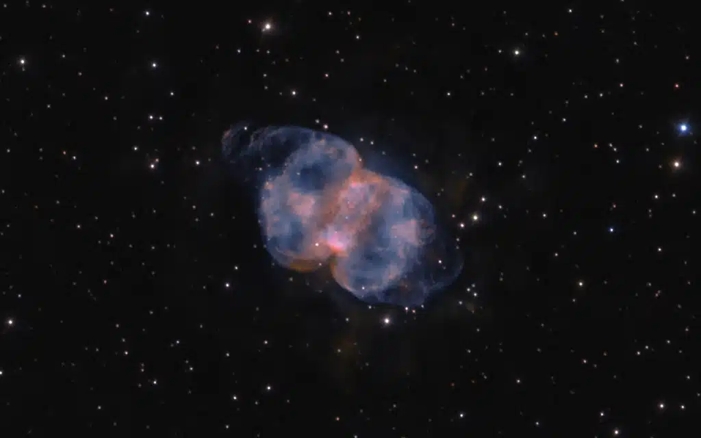 M76 (NGC 650), nebulosa planetaria "Pequeña Dumbbell". Crédito: Ken Crawford.