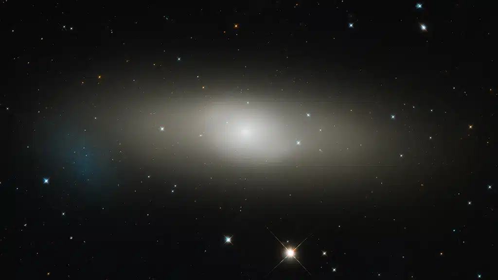 NGC 1023, galaxia. Crédito: NASA Hubble.