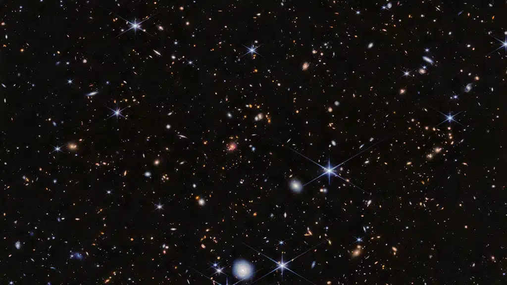 Un equipo internacional de astrónomos ha descubierto nuevas galaxias en el protocúmulo de la Telaraña, gracias al Telescopio Espacial James Webb.