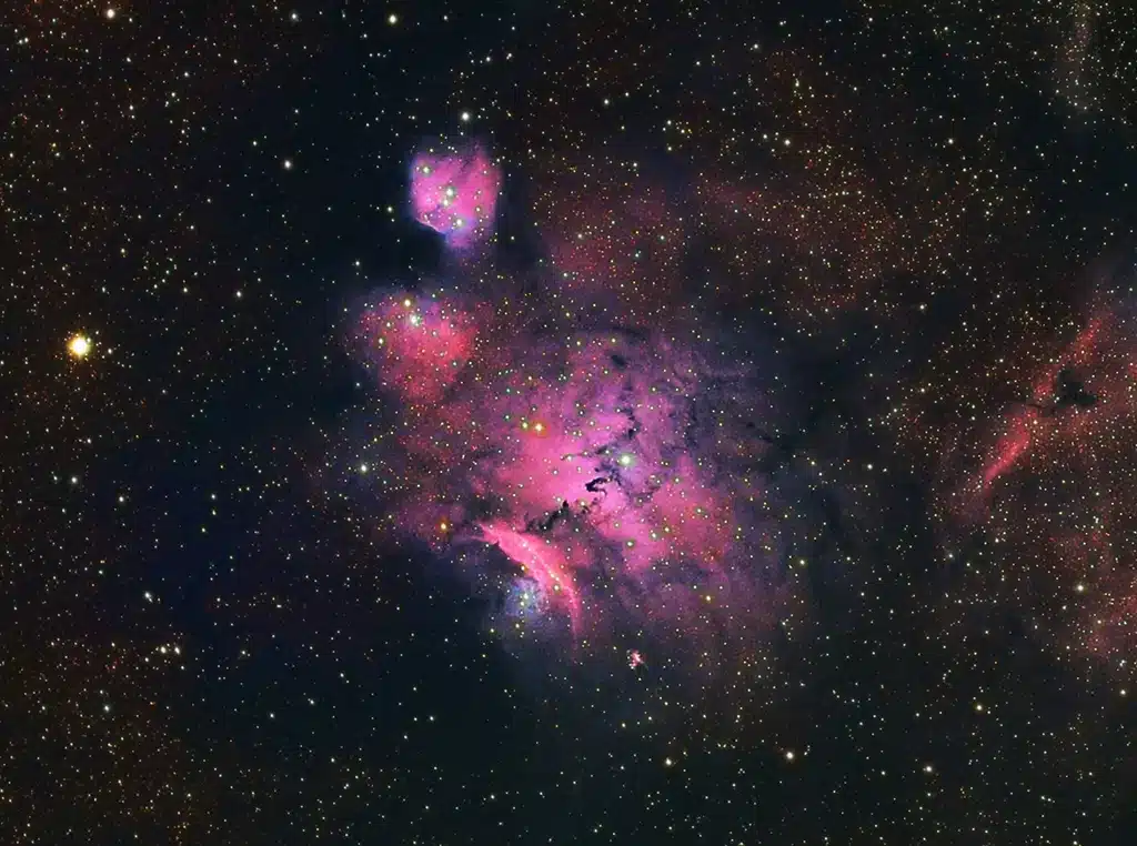 Nebulosa en Sagitario IC (4685)