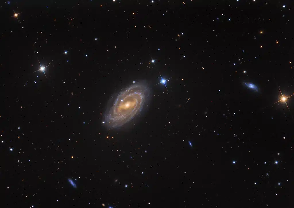M109 (NGC 3992), galaxia "de la Aspiradora". Crédito: Bob Franke.