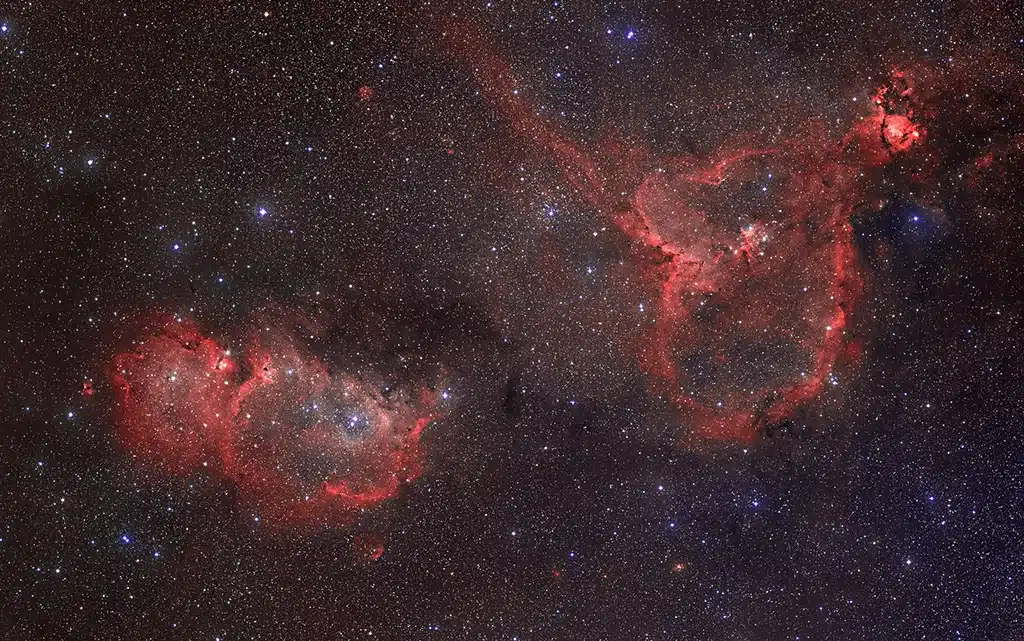 IC 1805 (Sharpless 2-190), nebulosa "Corazón" y IC 1848 (Sharpless 2-199), nebulosa "Alma". Crédito: John Corban.